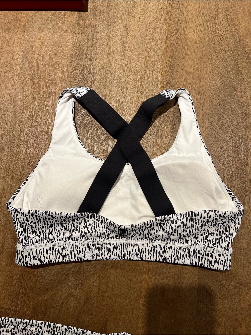 Born Primitive Black and White High Waist Shorts and Sports Bra Set (Top- M) - Picture 3 of 5